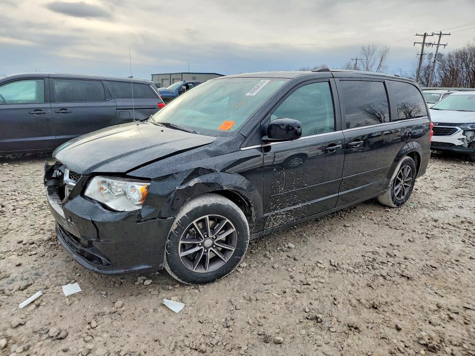 2017 DODGE GRAND CARAVAN — VIN 2C4RDGCG3HR716700