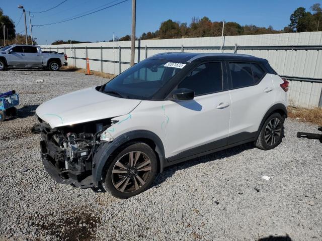 2020 NISSAN KICKS SV — VIN 3N1CP5CVXLL498747