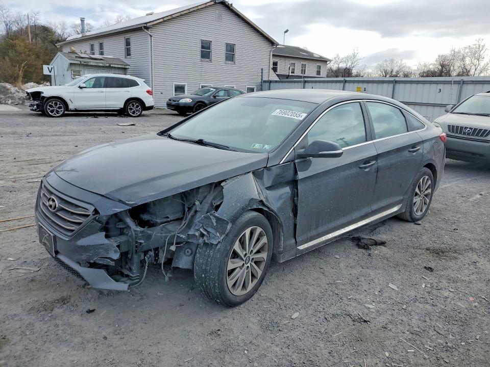 2015 HYUNDAI SONATA — VIN 5NPE34AF4FH070118
