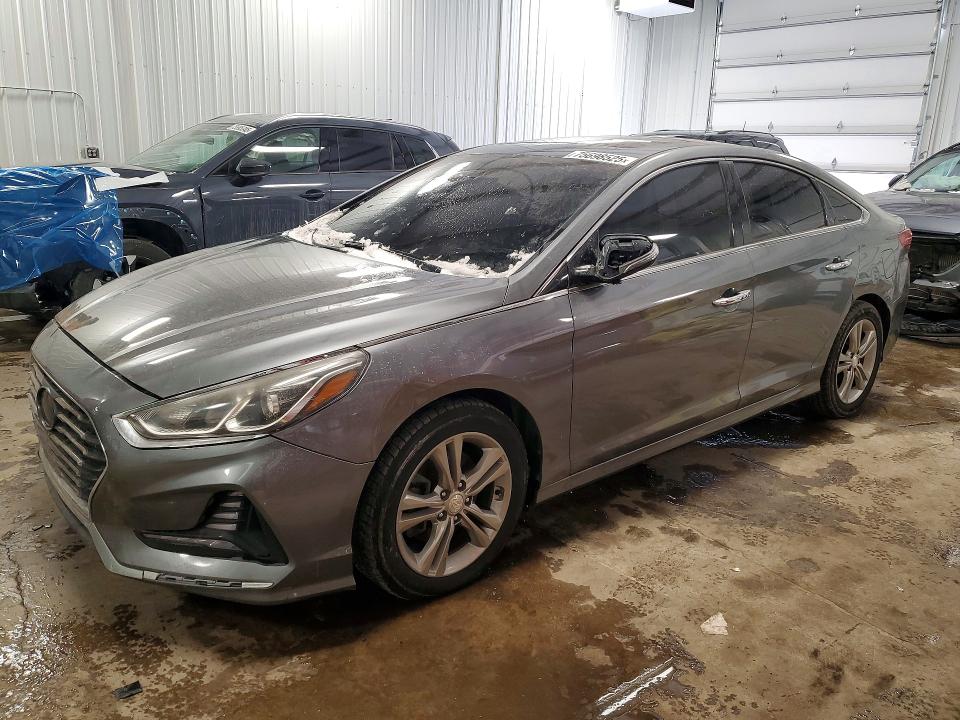 2018 HYUNDAI SONATA — VIN 5NPE34AF8JH669757