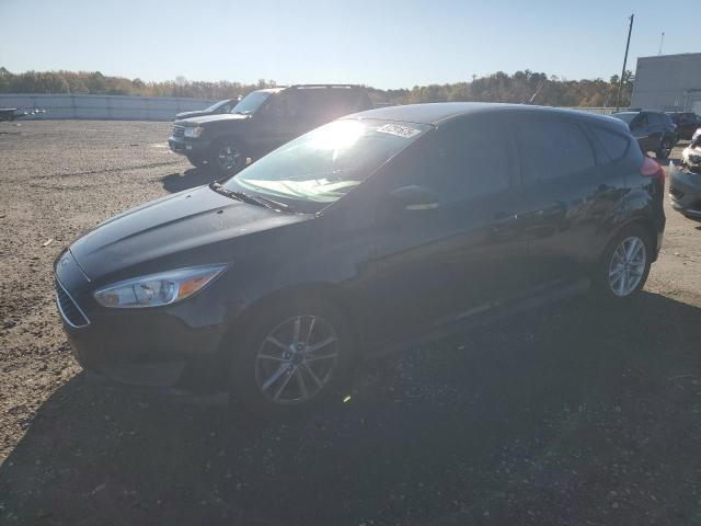 2016 FORD FOCUS SE — VIN 1FADP3K26GL328096