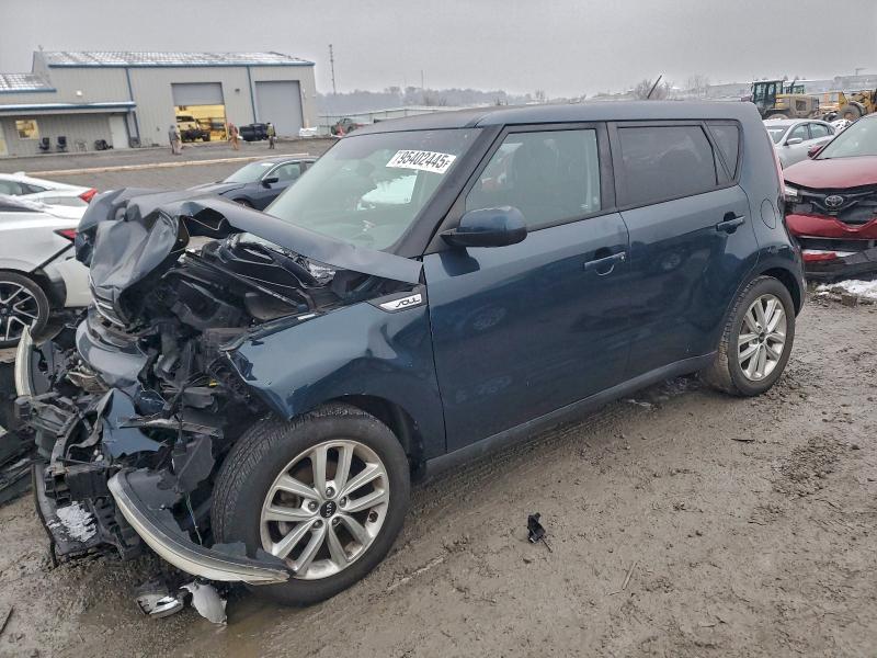 KNDJP3A58H7449134