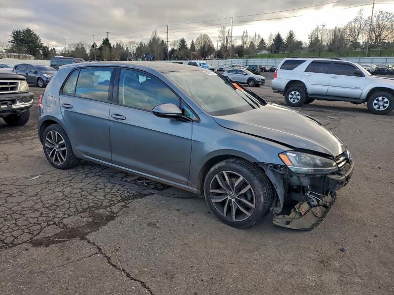 3VW217AU0FM053817