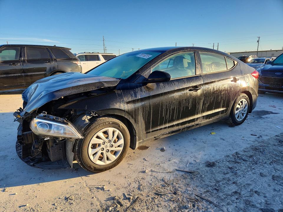 2018 HYUNDAI ELANTRA SE — VIN 5NPD74LF1JH326821