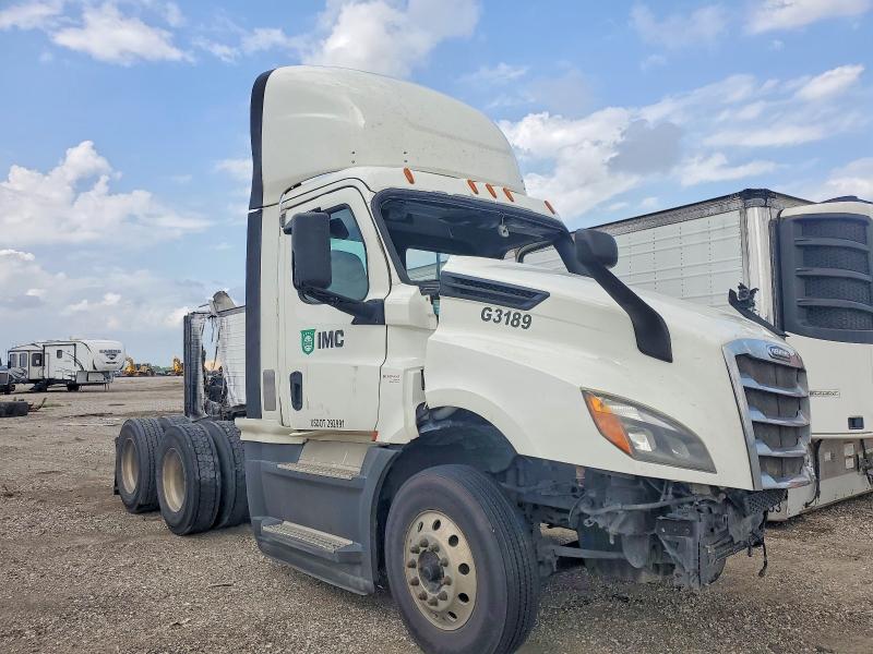 3AKJHLDV1KSKA4983