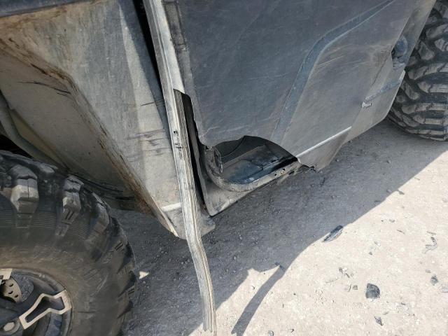 4XARR1999N8071153