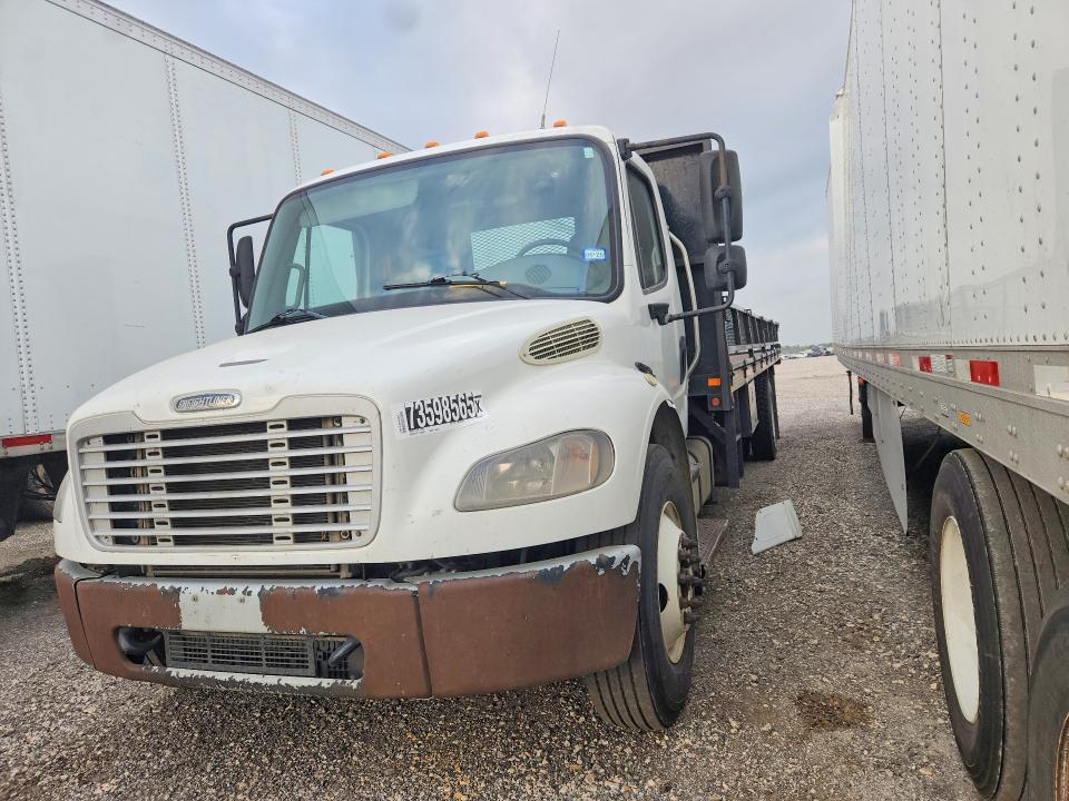 2015 FREIGHTLINER M2 — VIN 1FVACWDT9FHFZ8691