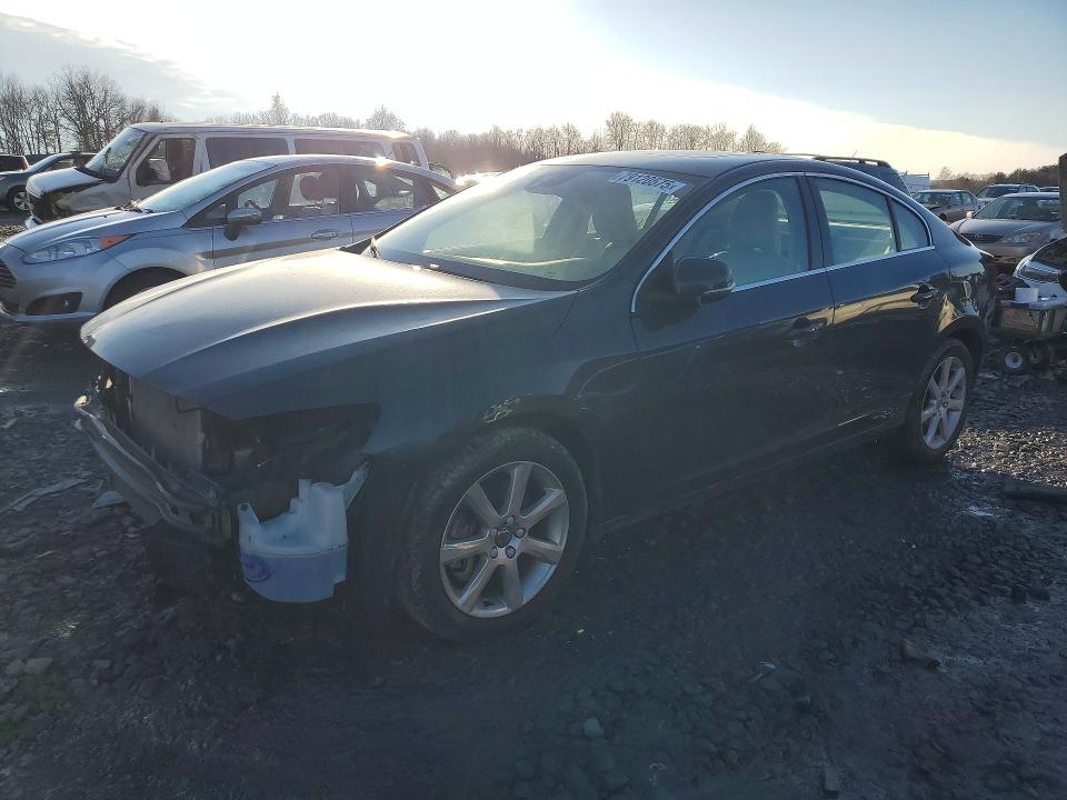 2016 VOLVO S60 — VIN YV1612TK7G2398591
