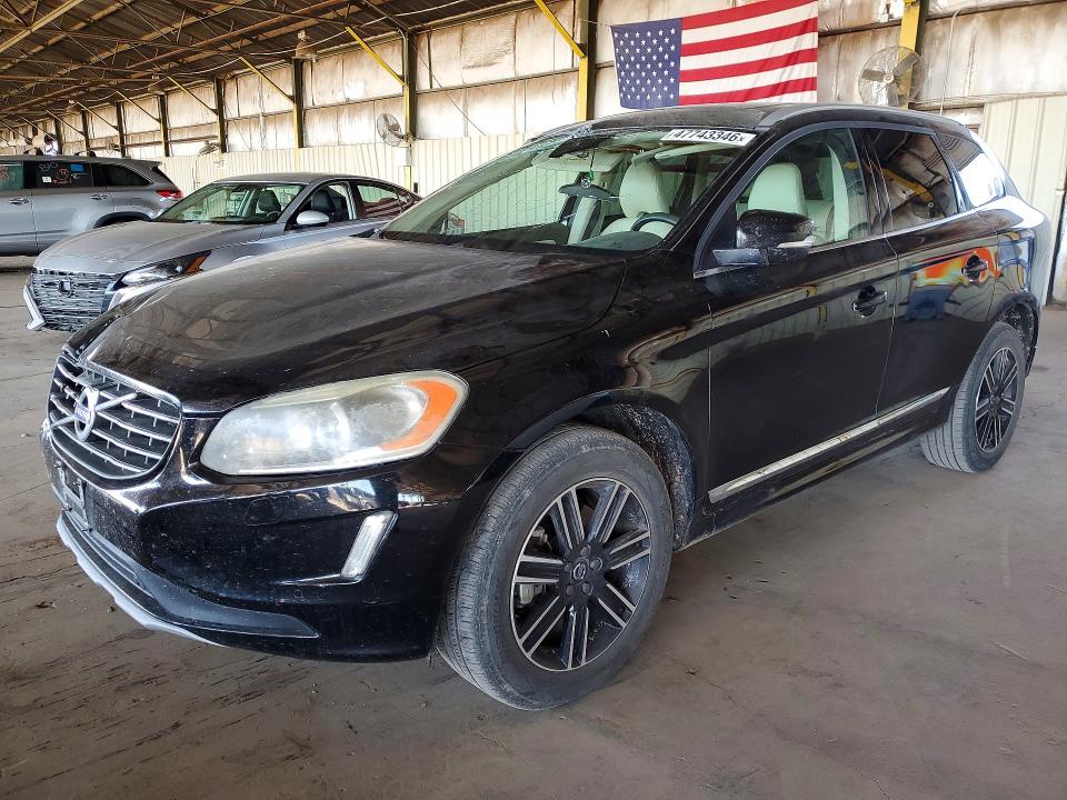 2017 VOLVO XC60 — VIN YV440MRU8H2025322