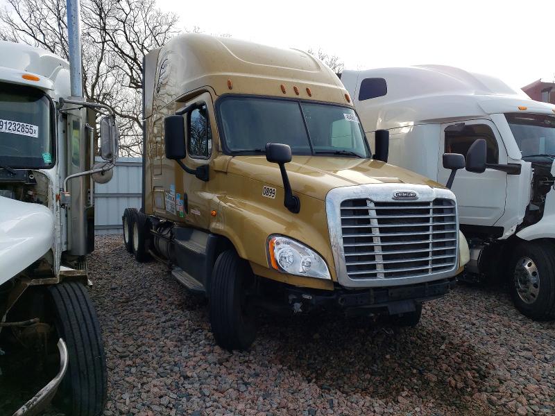 2017 FREIGHTLINER CASCADIA 125 — VIN 3AKJGLDR5HSHV0899