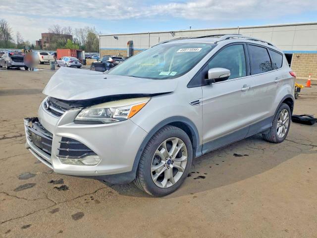 2015 FORD ESCAPE — VIN 1FMCU9JX7FUA05372