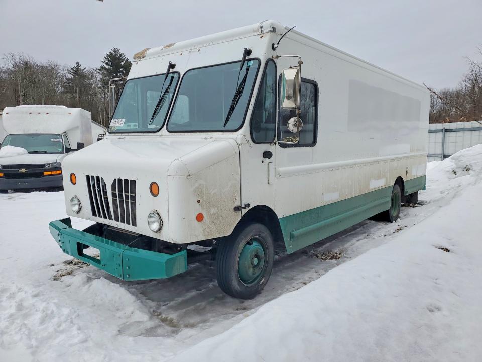 2015 FREIGHTLINER MT45 — VIN 4UZAC2DV3FCGP3383