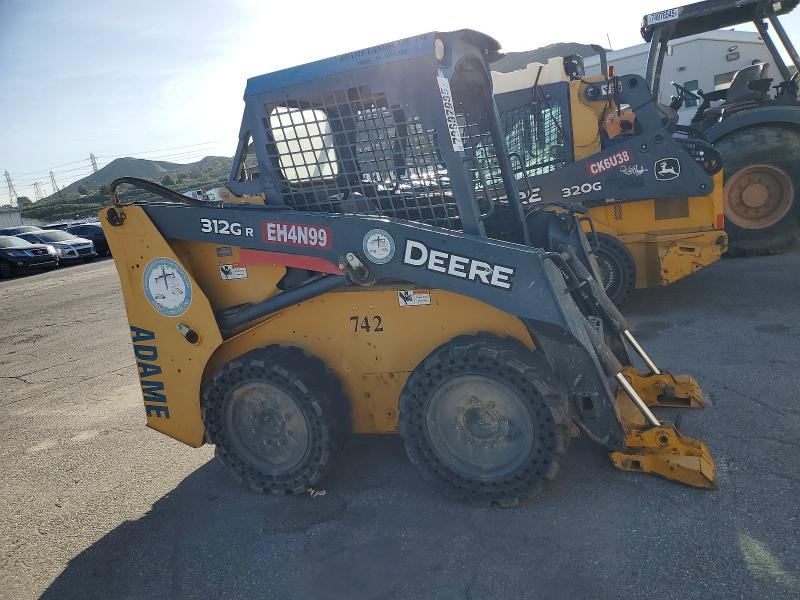 2016 JOHN DEERE 317G — VIN 1T0312GAVGJ298884