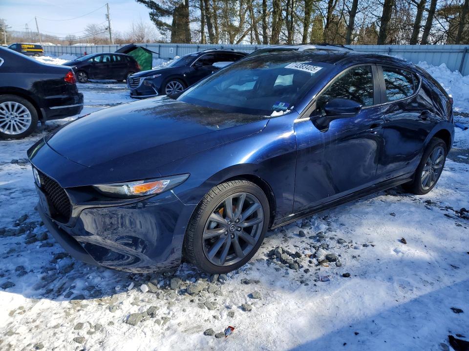 2019 MAZDA 3 — VIN JM1BPAJM7K1120872