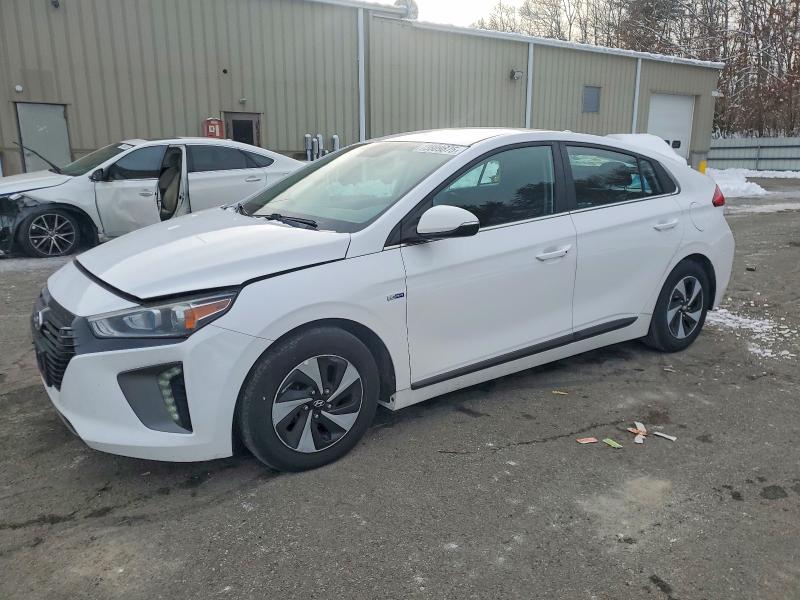 2017 HYUNDAI IONIQ — VIN KMHC75LC3HU050208