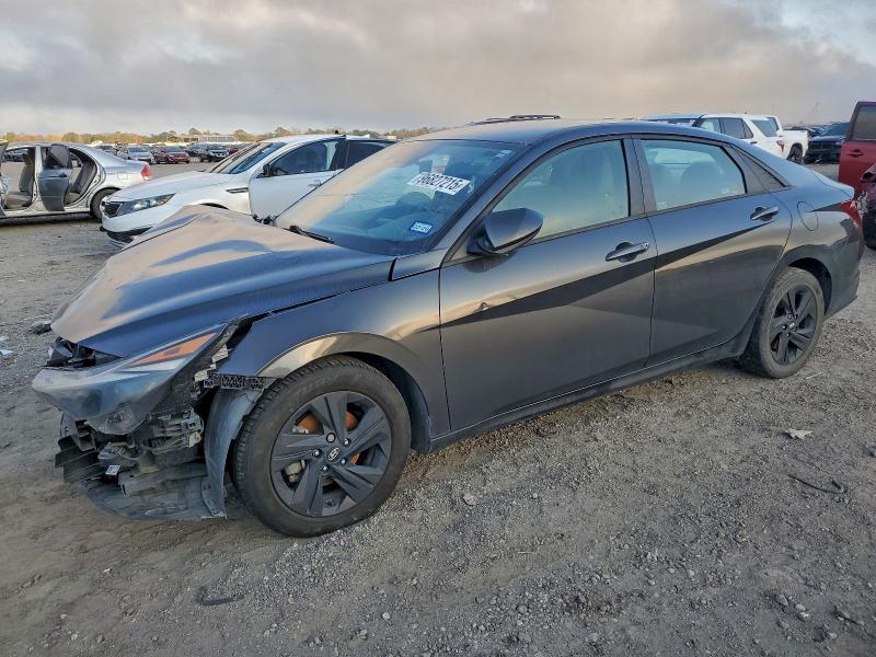 2021 HYUNDAI ELANTRA SE — VIN 5NPLM4AG4MH023438