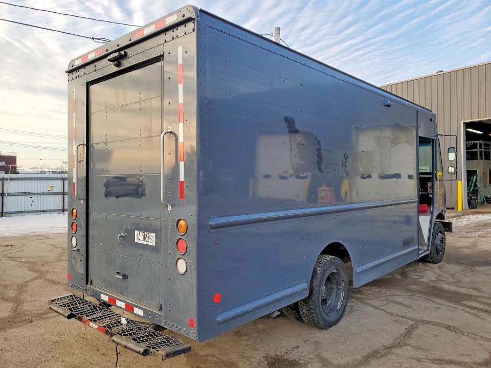 4UZAC2EA3LCMK2934