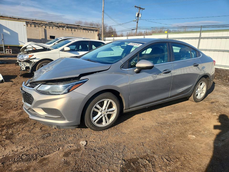 2017 CHEVROLET CRUZE — VIN 1G1BE5SM4H7204870