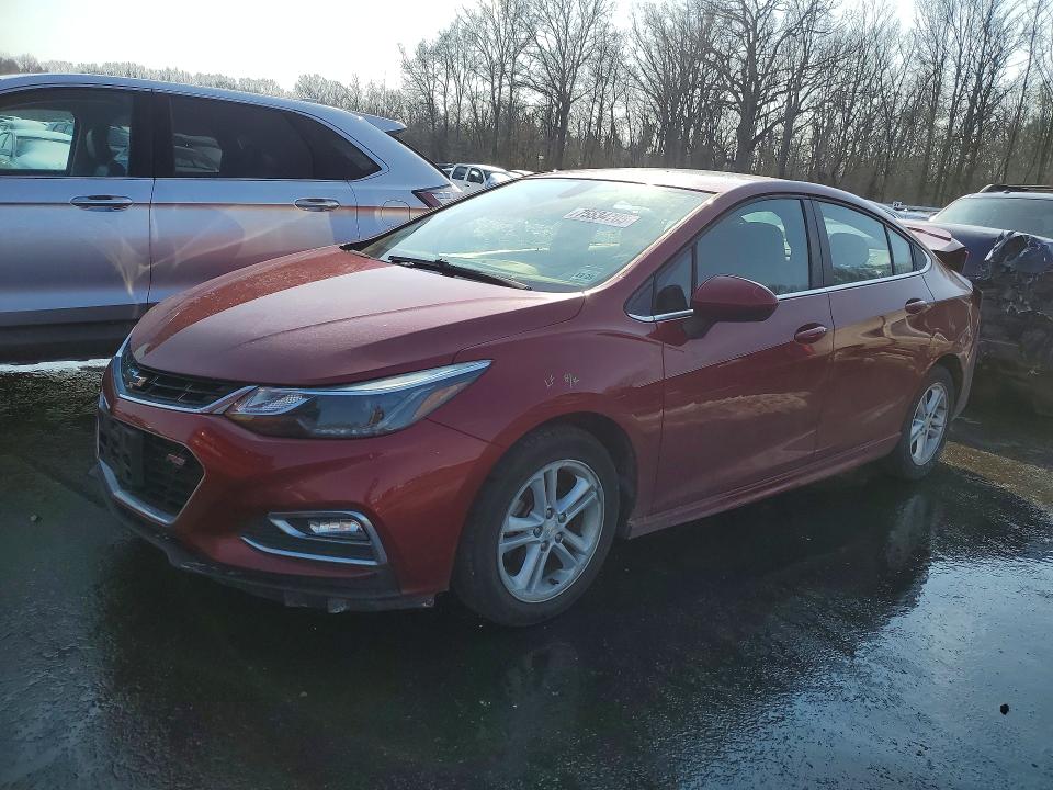 2018 CHEVROLET CRUZE — VIN 1G1BE5SM9J7231097
