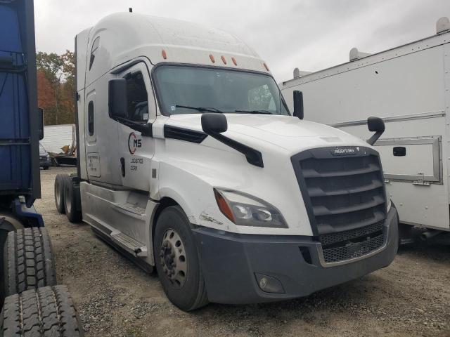 2018 FREIGHTLINER CASCADIA 1 — VIN 3AKJHHDR6JSHD9728