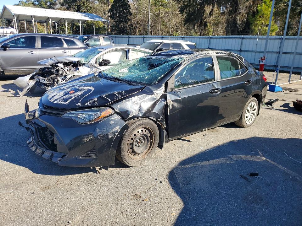 2019 TOYOTA COROLLA — VIN 2T1BURHE8KC202014