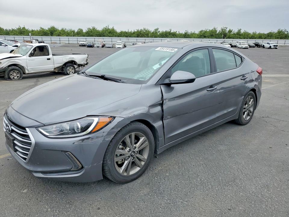 2018 HYUNDAI ELANTRA — VIN 5NPD84LF5JH360404