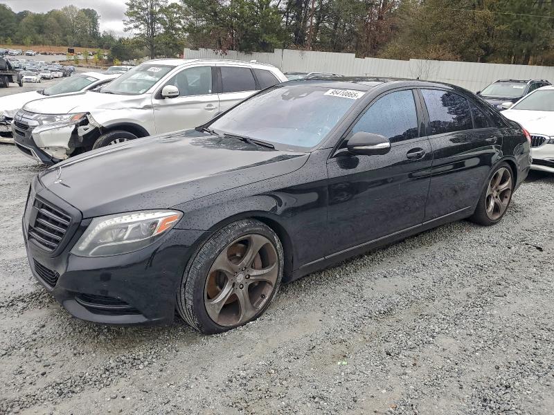 2015 MERCEDES-BENZ S 550 — VIN WDDUG8CB4FA133961