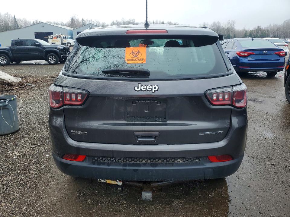 3C4NJCAB0JT122009