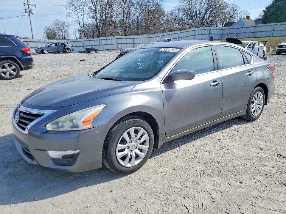 2015 NISSAN ALTIMA — VIN 1N4AL3AP0FC450365