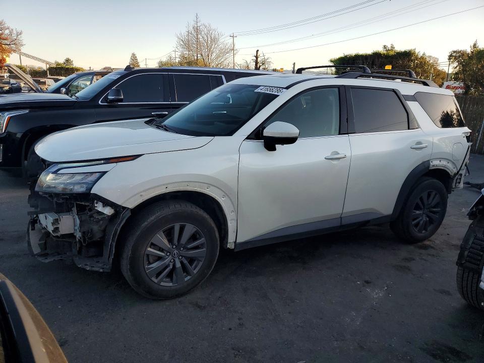 2023 NISSAN PATHFINDER — VIN 5N1DR3BB1PC218122