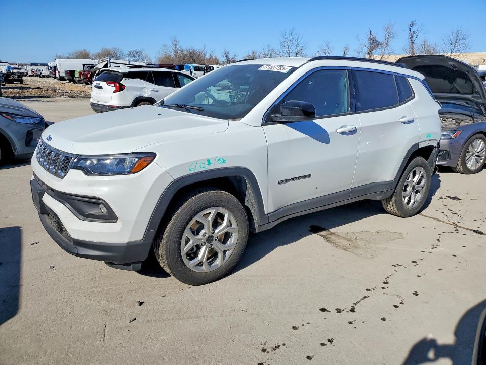 2025 JEEP COMPASS — VIN 3C4NJDBNXST549326