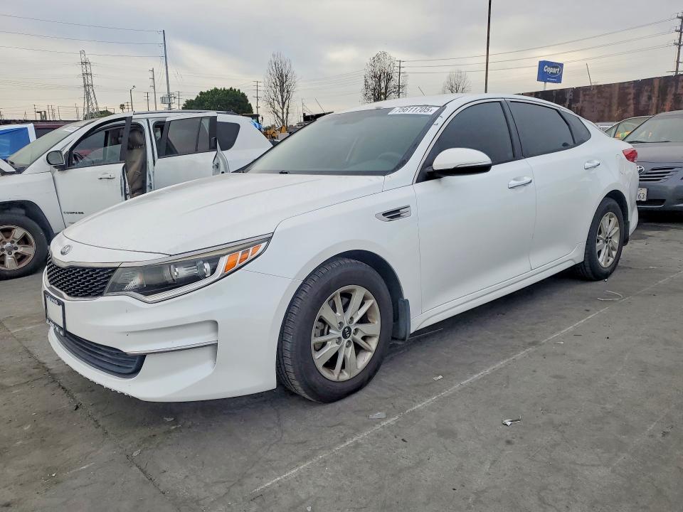 2016 KIA OPTIMA — VIN 5XXGT4L38GG058143