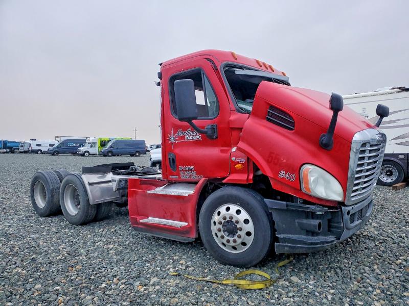 2018 FREIGHTLINER CASCADIA 1 — VIN 3AKJGBDV2JSJH8521