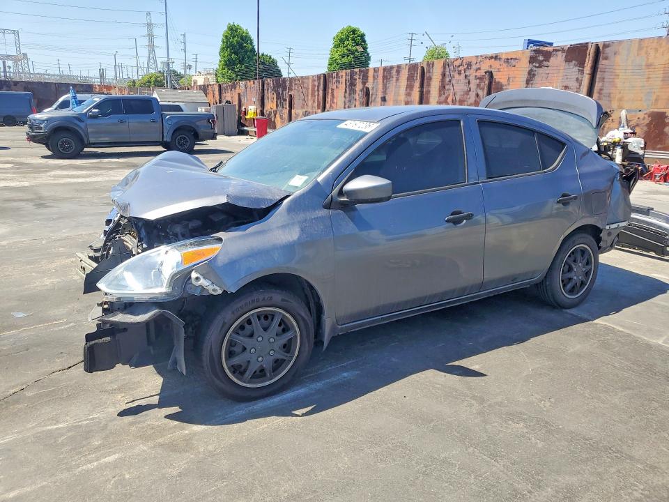 2018 NISSAN VERSA — VIN 3N1CN7AP9JL835315