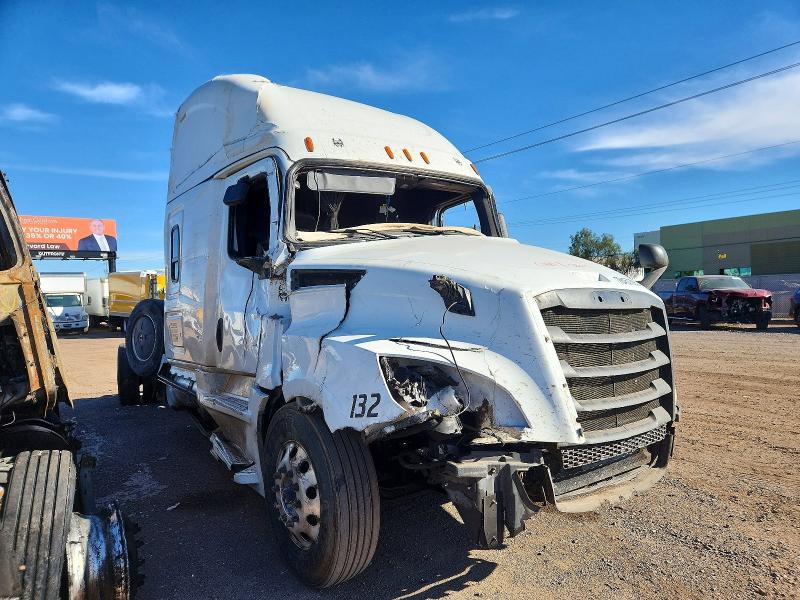 2025 FREIGHTLINER CASCADIA 1 — VIN 3AKJHHDR1SSVW9636