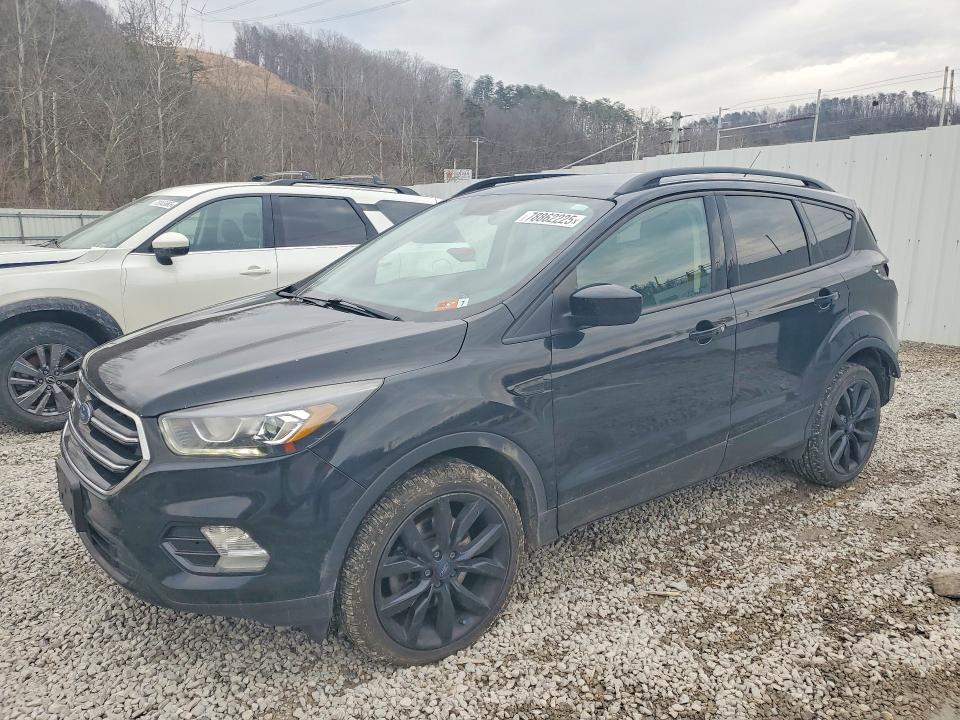 2018 FORD ESCAPE — VIN 1FMCU9GD8JUA70494