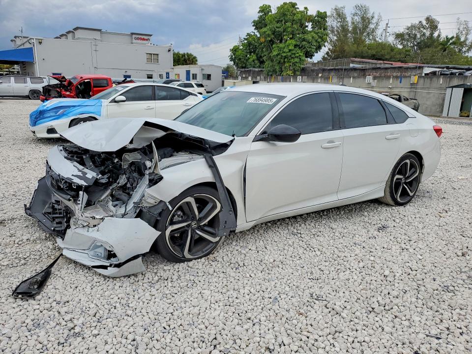 2022 HONDA ACCORD — VIN 1HGCV1F48NA004895