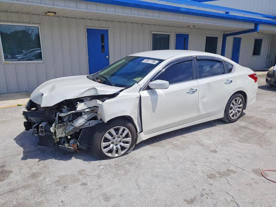 2017 NISSAN ALTIMA — VIN 1N4AL3AP2HN324600