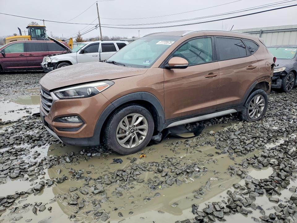 2017 HYUNDAI TUCSON — VIN KM8J33A20HU395651