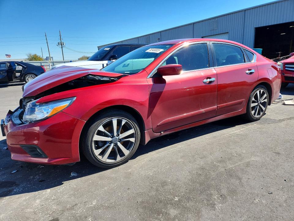 2017 NISSAN ALTIMA — VIN 1N4AL3AP1HC125372