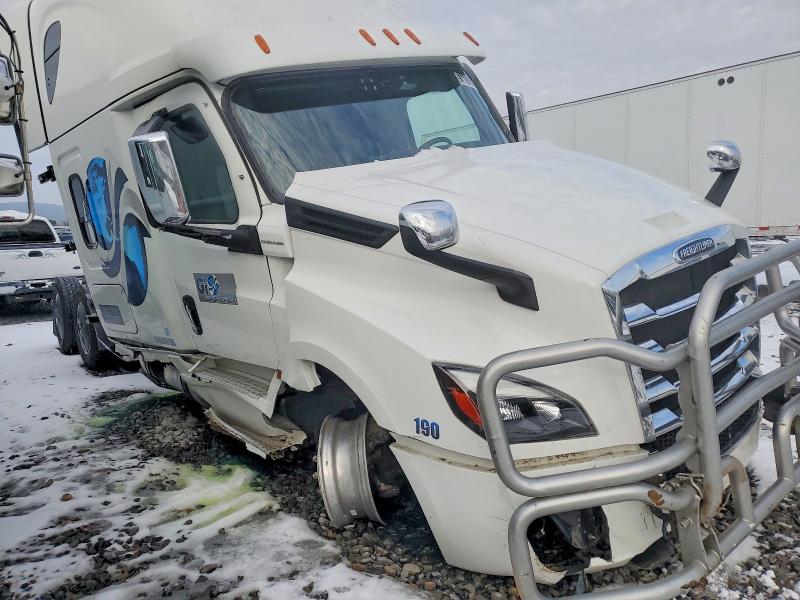 2021 FREIGHTLINER CASCADIA 1 — VIN 1FUJHHDR6MLMX6190
