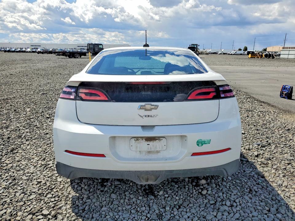 1G1RC6E41FU126083