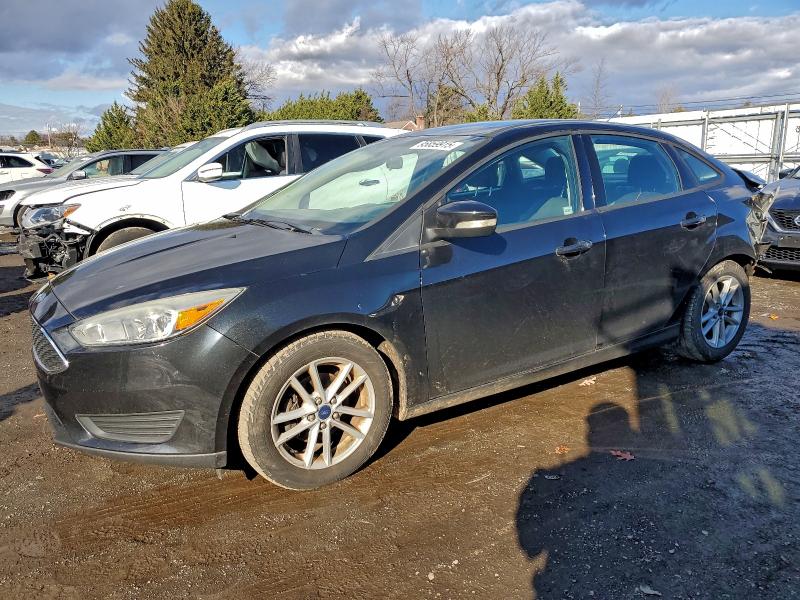 2015 FORD FOCUS SE — VIN 1FADP3F29FL252219
