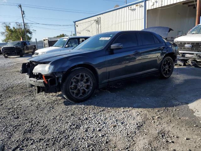 2019 CHRYSLER 300 S — VIN 2C3CCAGGXKH698357