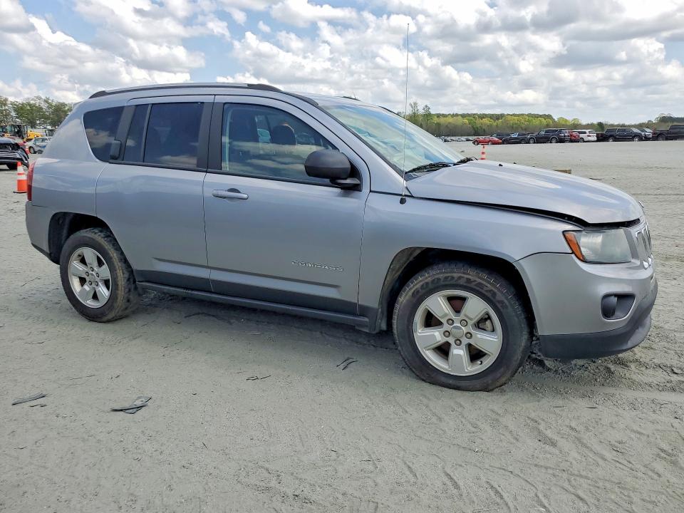 1C4NJCBAXHD211124