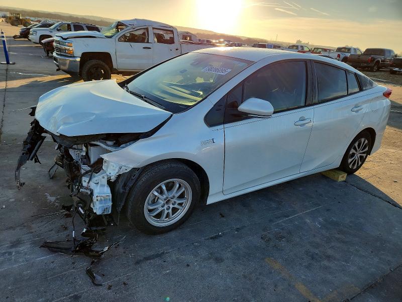 2022 TOYOTA PRIUS PRIME — VIN JTDKAMFP6N3214160