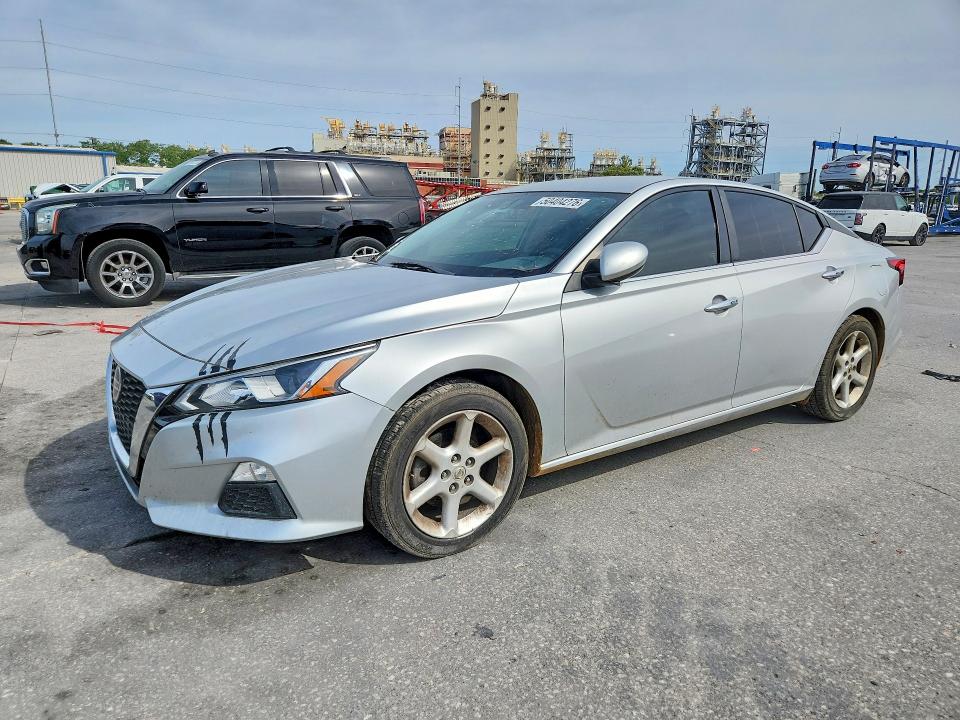 2020 NISSAN ALTIMA — VIN 1N4BL4BV4LC239415