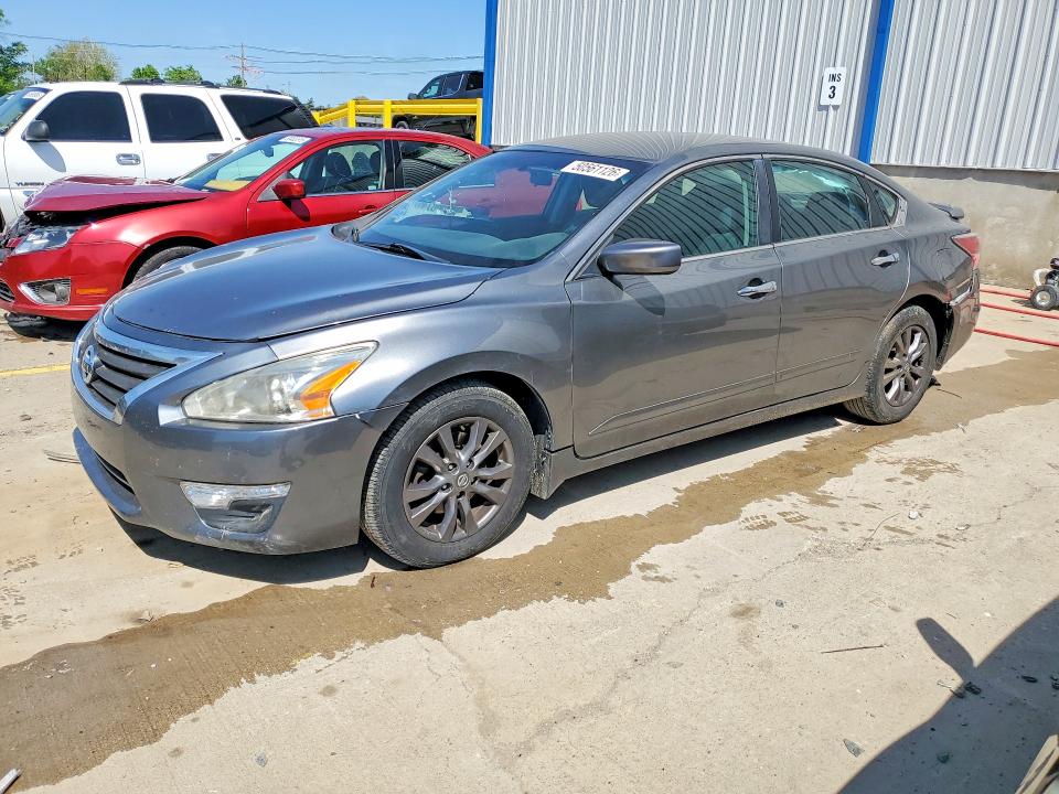 2015 NISSAN ALTIMA — VIN 1N4AL3AP9FN917710