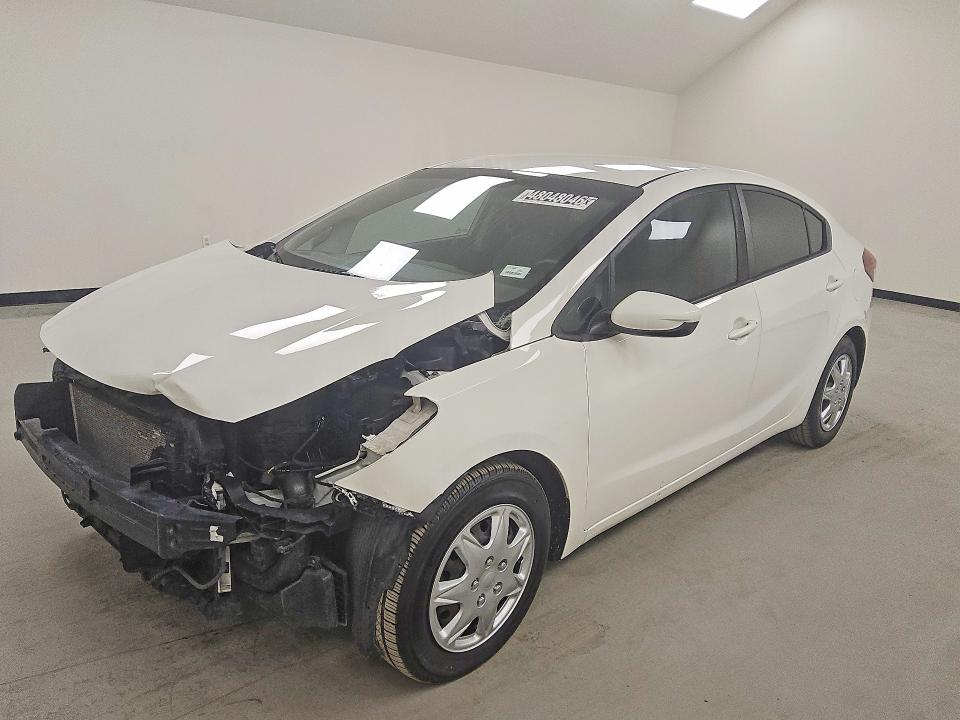 2017 KIA FORTE — VIN 3KPFK4A7XHE055260