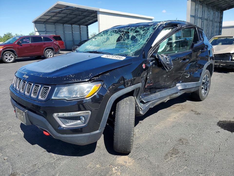 2019 JEEP COMPASS — VIN 3C4NJDDB7KT617889